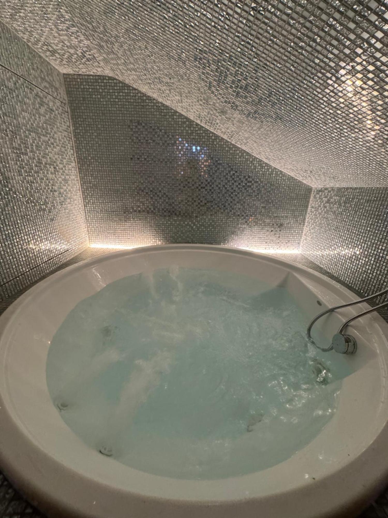 מילאנו Isola Suites מראה חיצוני תמונה